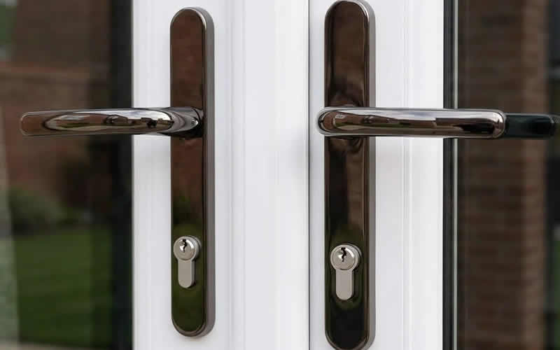 patio door lock and handle repair in Bolton